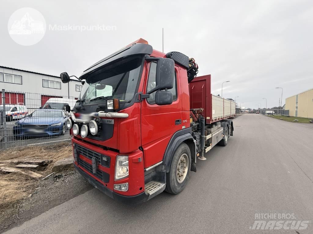 Volvo FM 370 クレーントラック、ユニック車