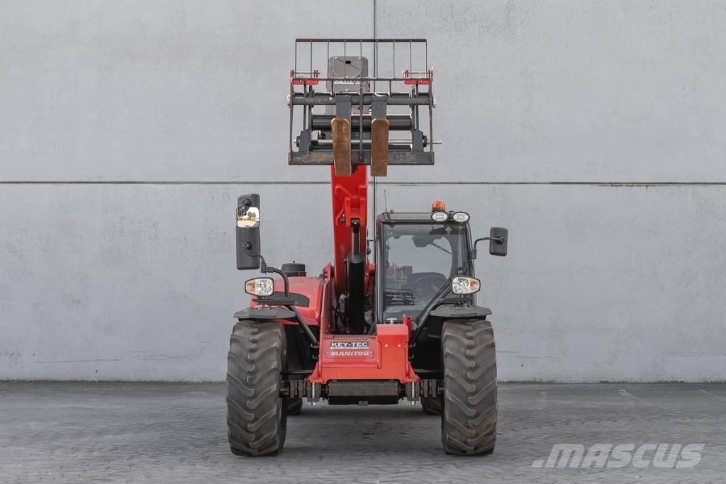 Manitou MT 930 テレスコーピックハンドラー