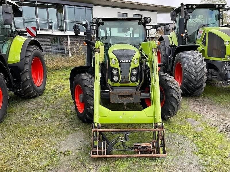 CLAAS Arion 420 トラクター