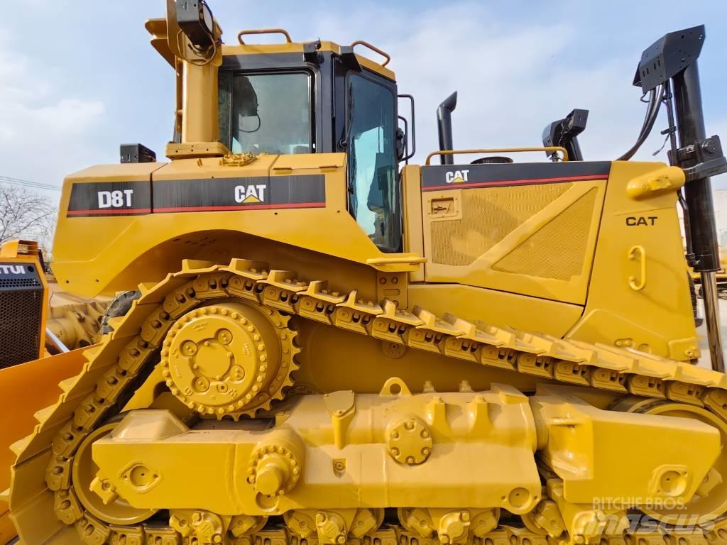 CAT D 8 T ブルドーザー