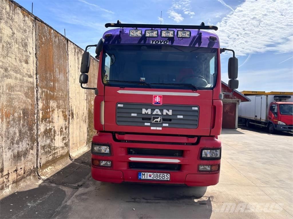 MAN TGA 26.440 6X2 タンカートラック