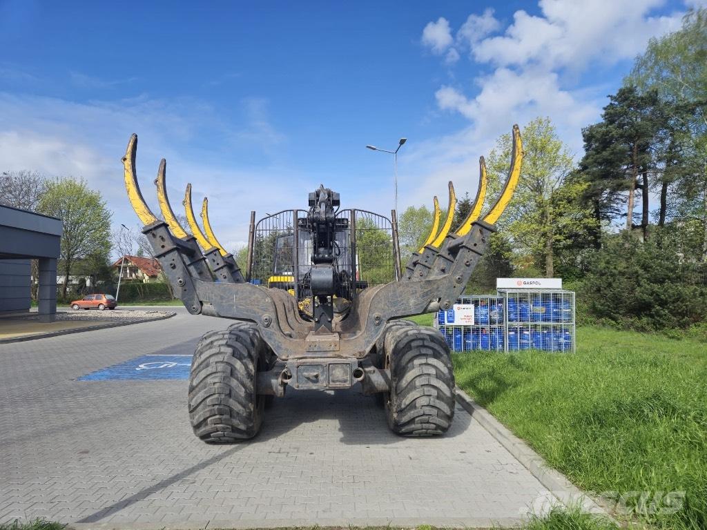 Ponsse Elk フォワーダー