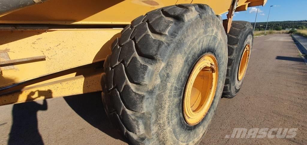 Volvo A 40 F アーティキュレート式ダンプトラック