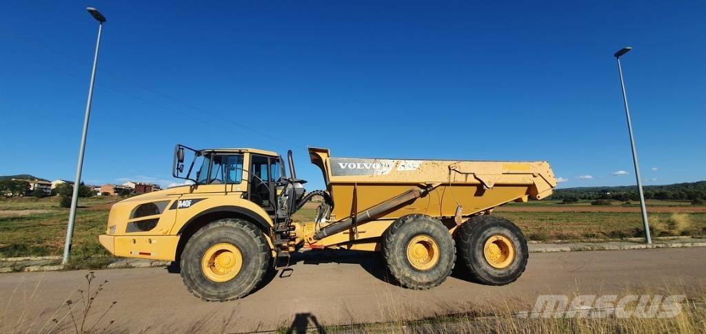 Volvo A 40 F アーティキュレート式ダンプトラック