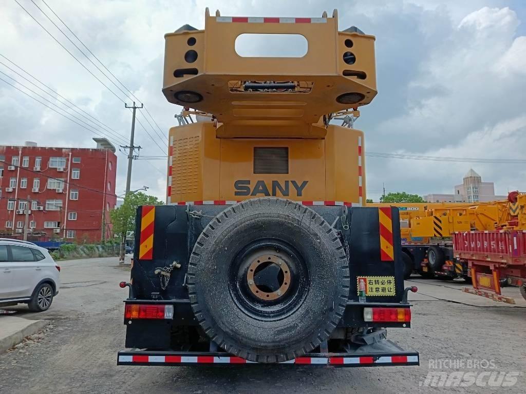 Sany SAC3000T オールテレーンクレーン