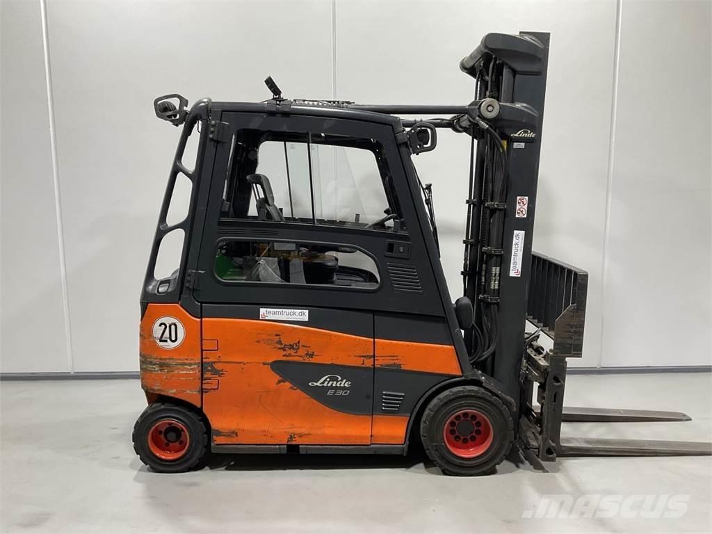 Linde E30/600-02 バッテリーフォークリフト