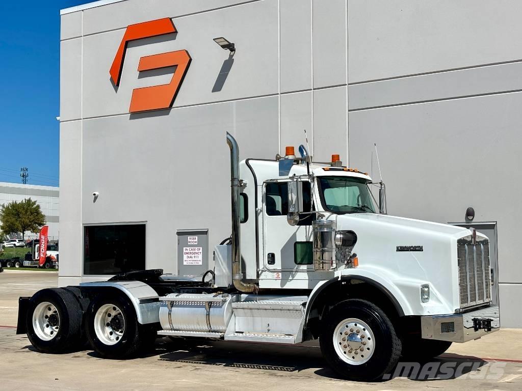 Kenworth T 800 中古トラクターヘッド | トレーラーヘッド