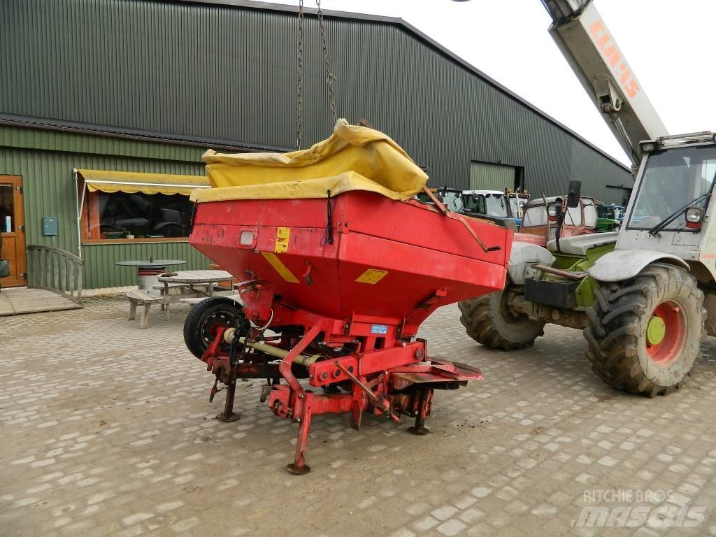 Bredal B 2 ミネラル散布機