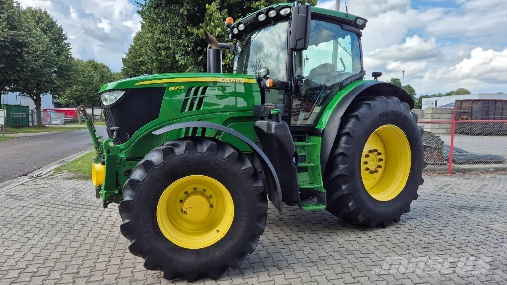 John Deere 6195 R トラクター