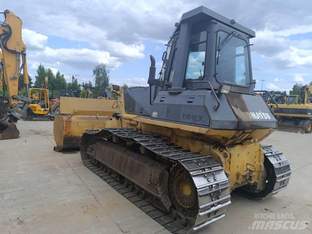 Komatsu D61EXL-12 ブルドーザー