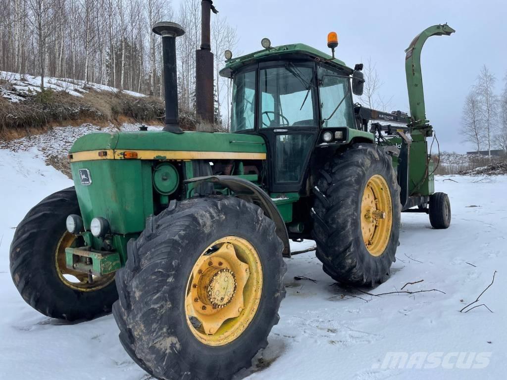 John Deere 4240 S トラクター