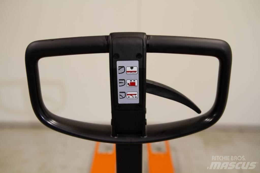 BT LHM 230 Q ハンドパレットトラック