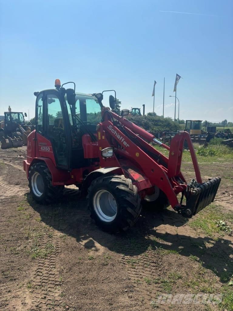 Schäffer 4250 ミニローダー