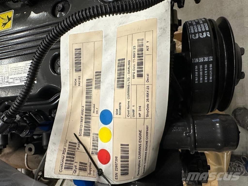 Cummins B6.7 FR95272 農業機械 -　その他