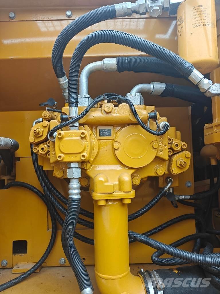 CAT 329 D 大型油圧ショベル12t以上（パワーショベル・ユンボ）