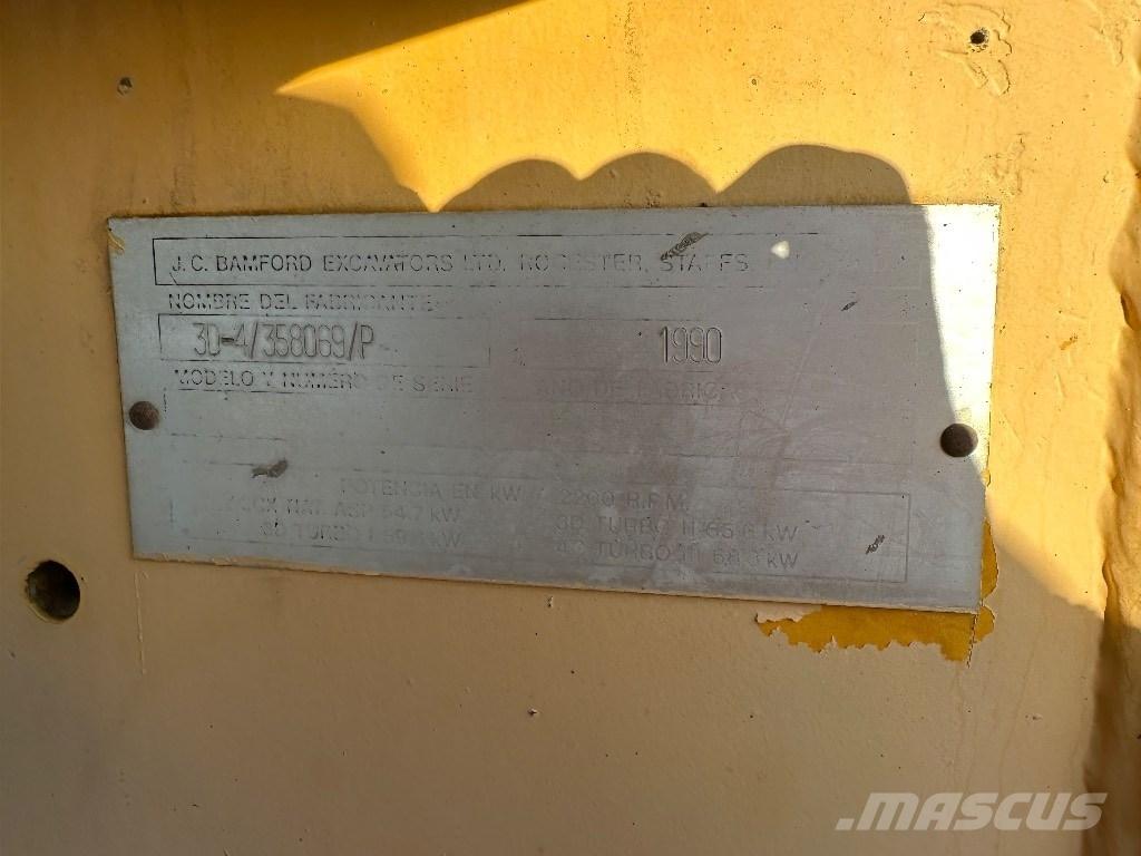 JCB 3 D バックホーローダー