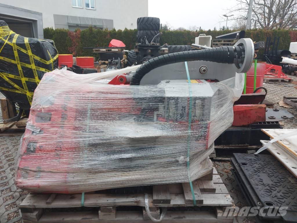 Log Max 7000 XT ハーベスタヘッド