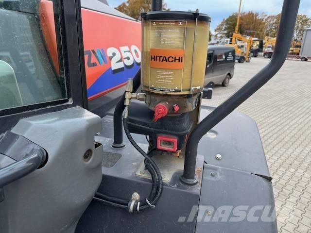 Hitachi ZW 250-6 ホイールローダー・タイヤショベル