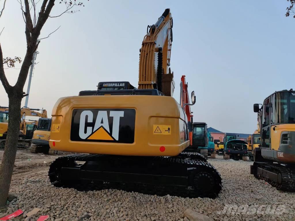 CAT 320 D 大型油圧ショベル12t以上（パワーショベル・ユンボ）
