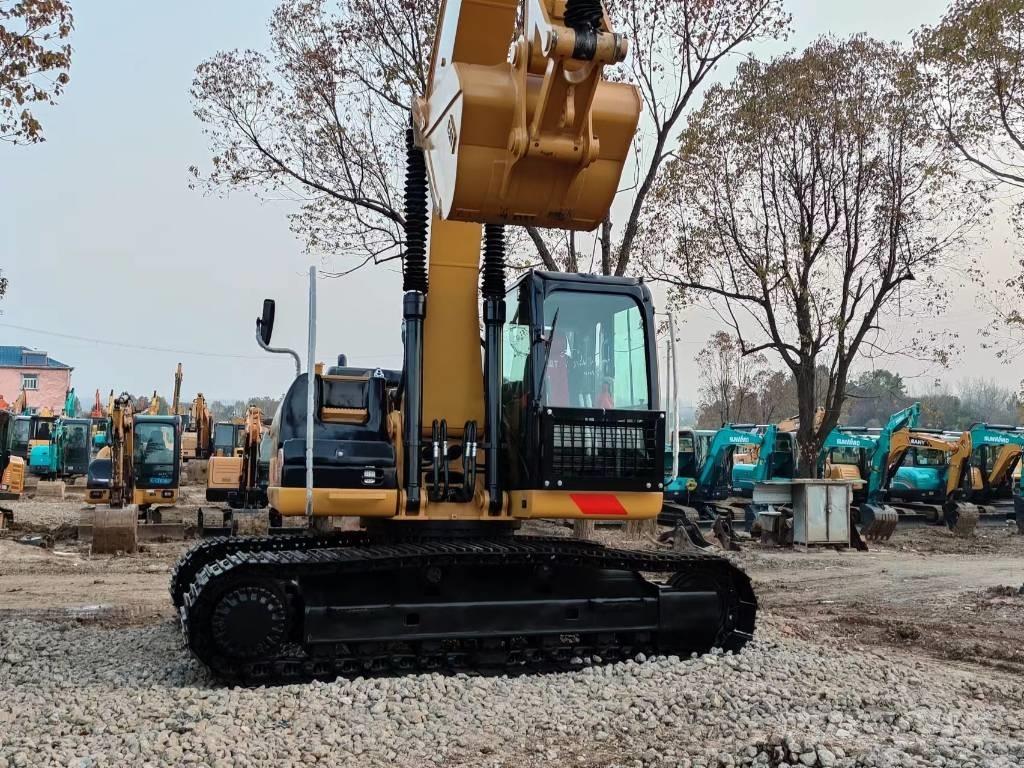 CAT 320 D 大型油圧ショベル12t以上（パワーショベル・ユンボ）