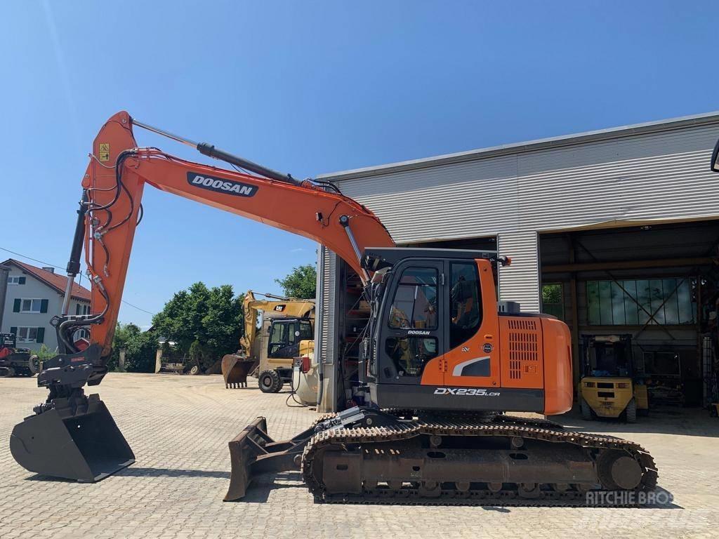 Doosan DX 235 LCR-5 大型油圧ショベル12t以上（パワーショベル・ユンボ）