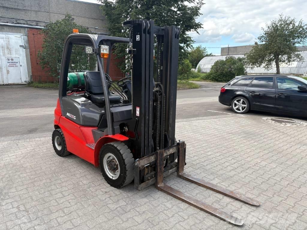 Manitou MI 25 G LPGフォークリフト