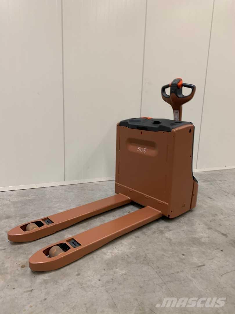 Linde T16 ウォーキンフォークリフト