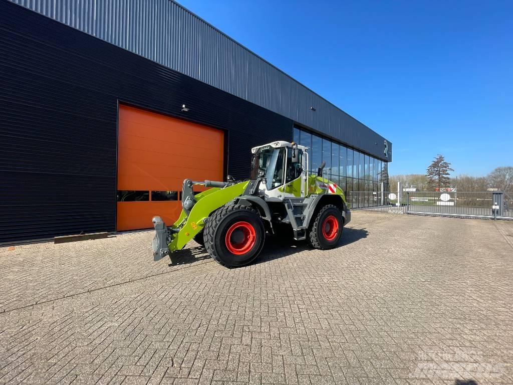 CLAAS Torion 1611 P 多目的ローダー