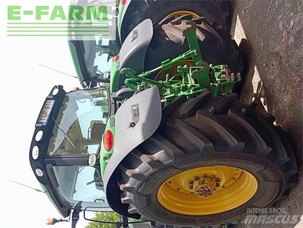 John Deere 6215R トラクター