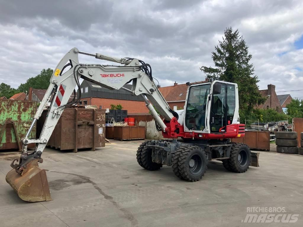 Takeuchi TB 295 W ホイール式油圧ショベル（パワーショベル・ユンボ・バックホー）