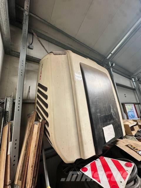 Terex TA300 アーティキュレート式ダンプトラック