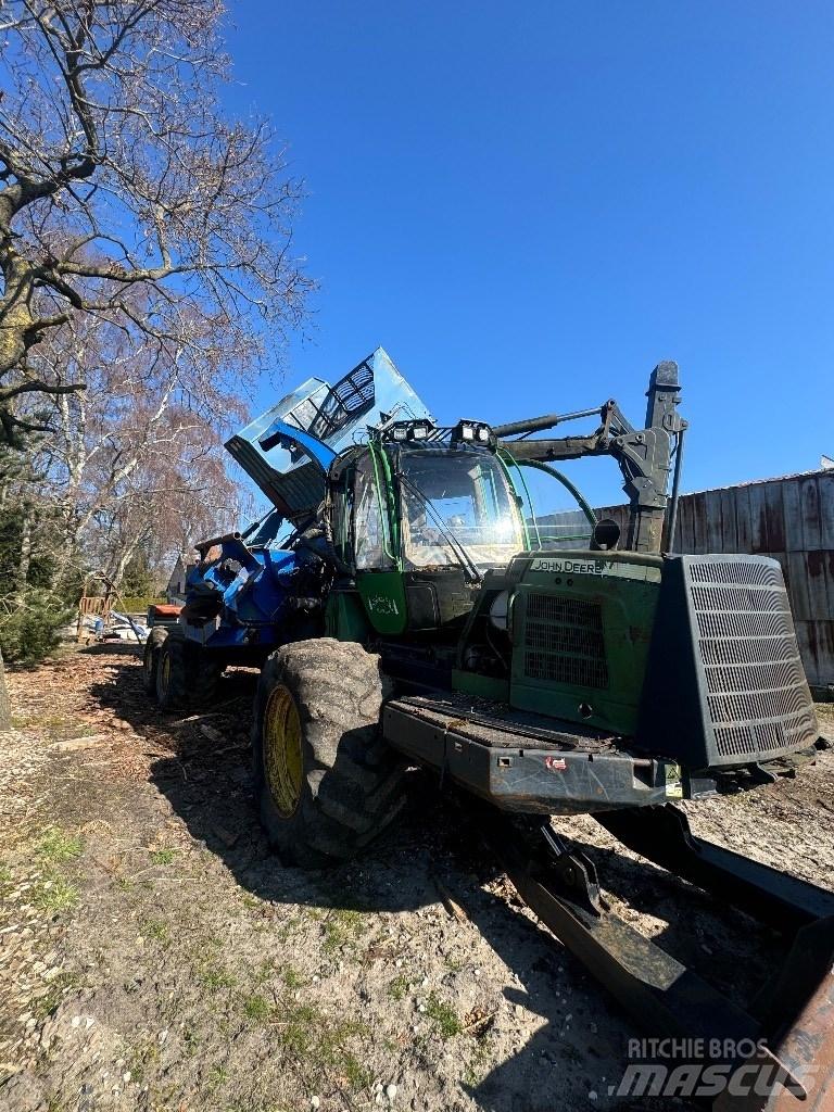 John Deere 1510 E フォワーダー