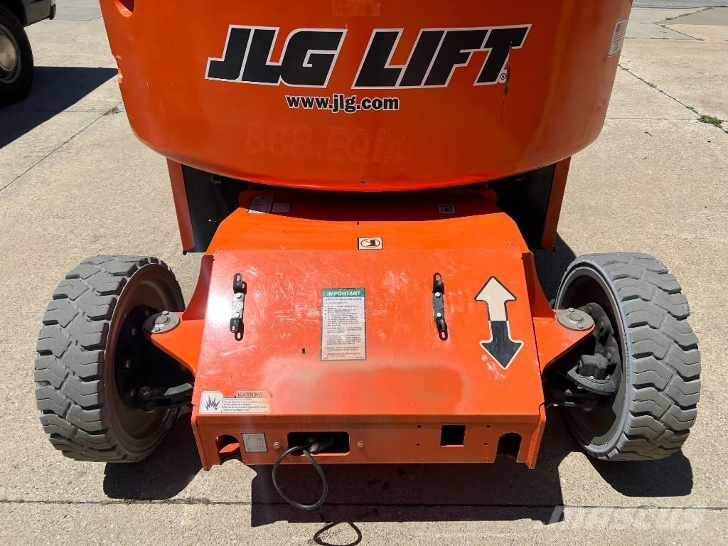 JLG E 400 AJPN ブームリフト　屈伸型