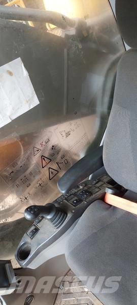 Volvo EC 750 DL 大型油圧ショベル12t以上（パワーショベル・ユンボ）