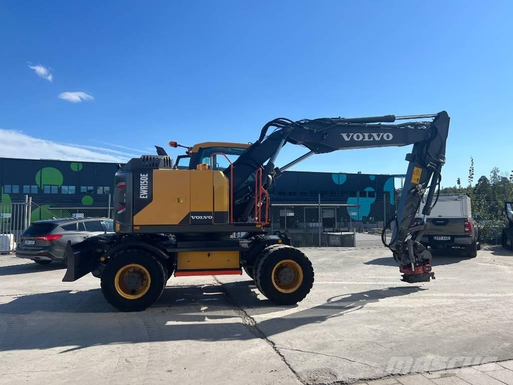 Volvo EWR 150 E ホイール式油圧ショベル（パワーショベル・ユンボ・バックホー）