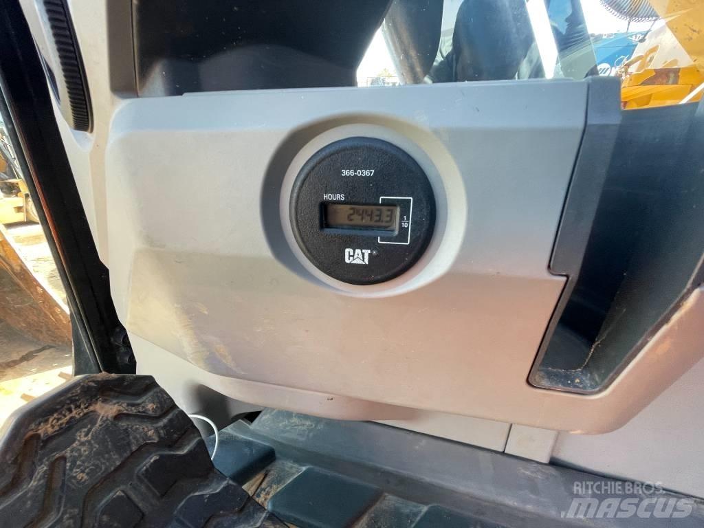 CAT 320fl 大型油圧ショベル12t以上（パワーショベル・ユンボ）