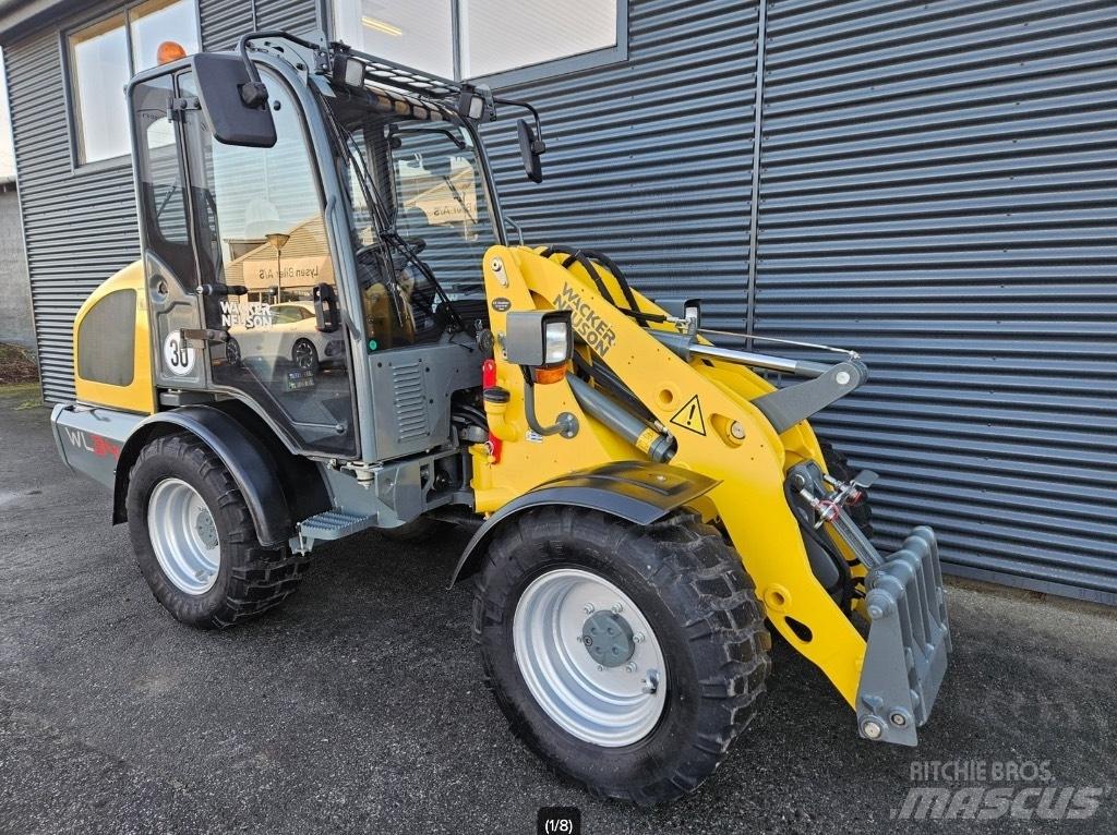 Wacker Neuson WL 34 ホイールローダー・タイヤショベル