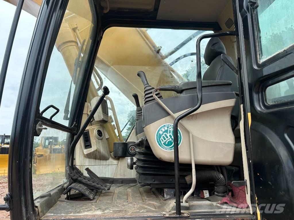 CAT 330 CL 大型油圧ショベル12t以上（パワーショベル・ユンボ）