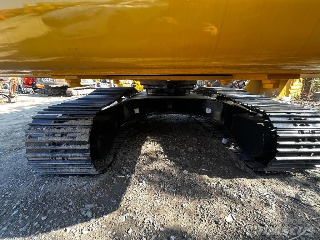 Komatsu PC 220-8 大型油圧ショベル12t以上（パワーショベル・ユンボ）