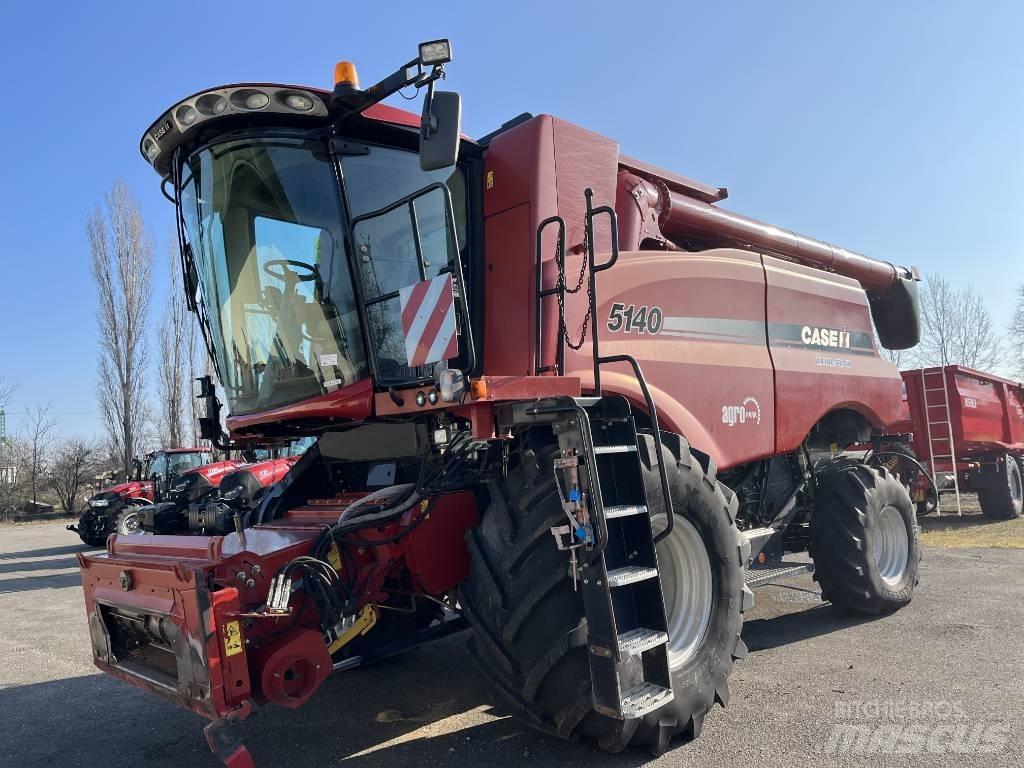 Case IH AF5140 コンバイン