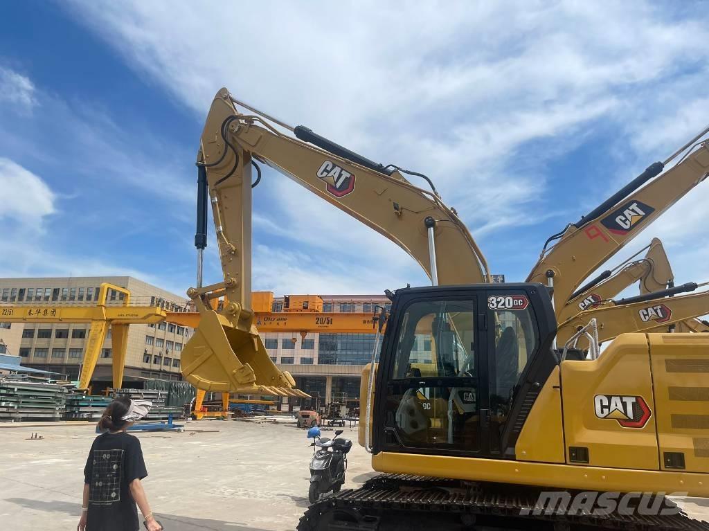 CAT 320GC 大型油圧ショベル12t以上（パワーショベル・ユンボ）