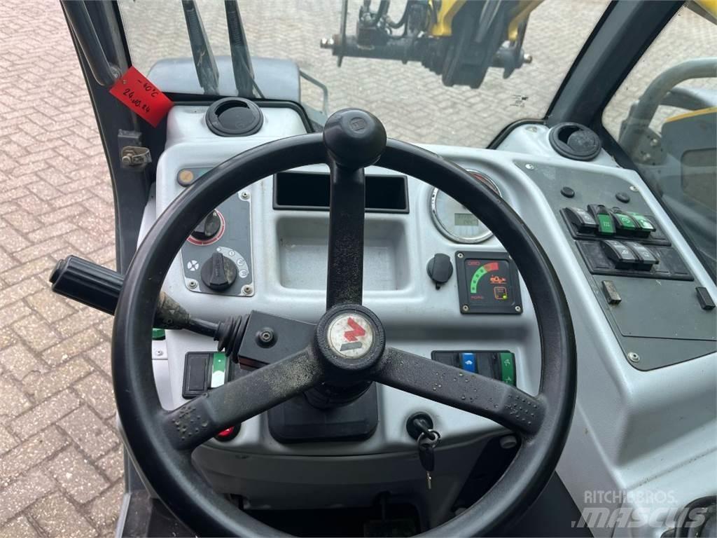 Kramer 2506 テレスコーピックハンドラー