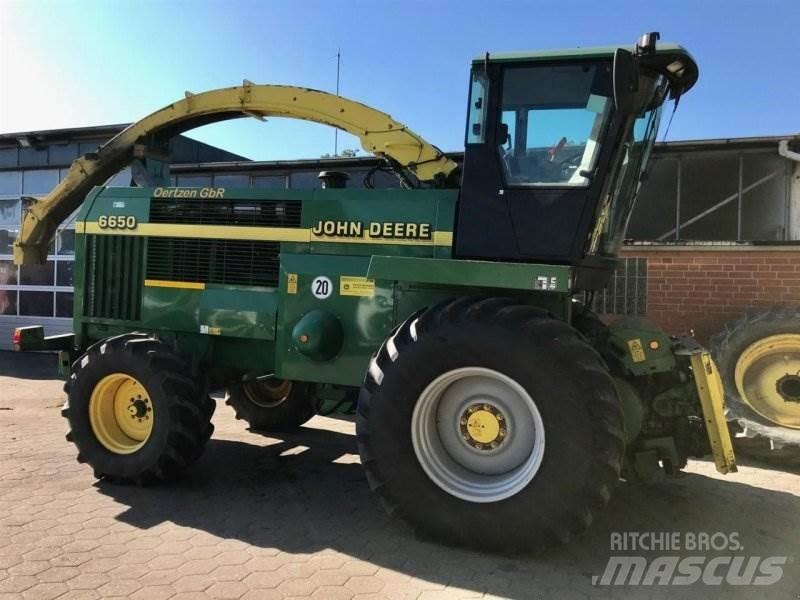 John Deere 6650 フォレージハーベスター