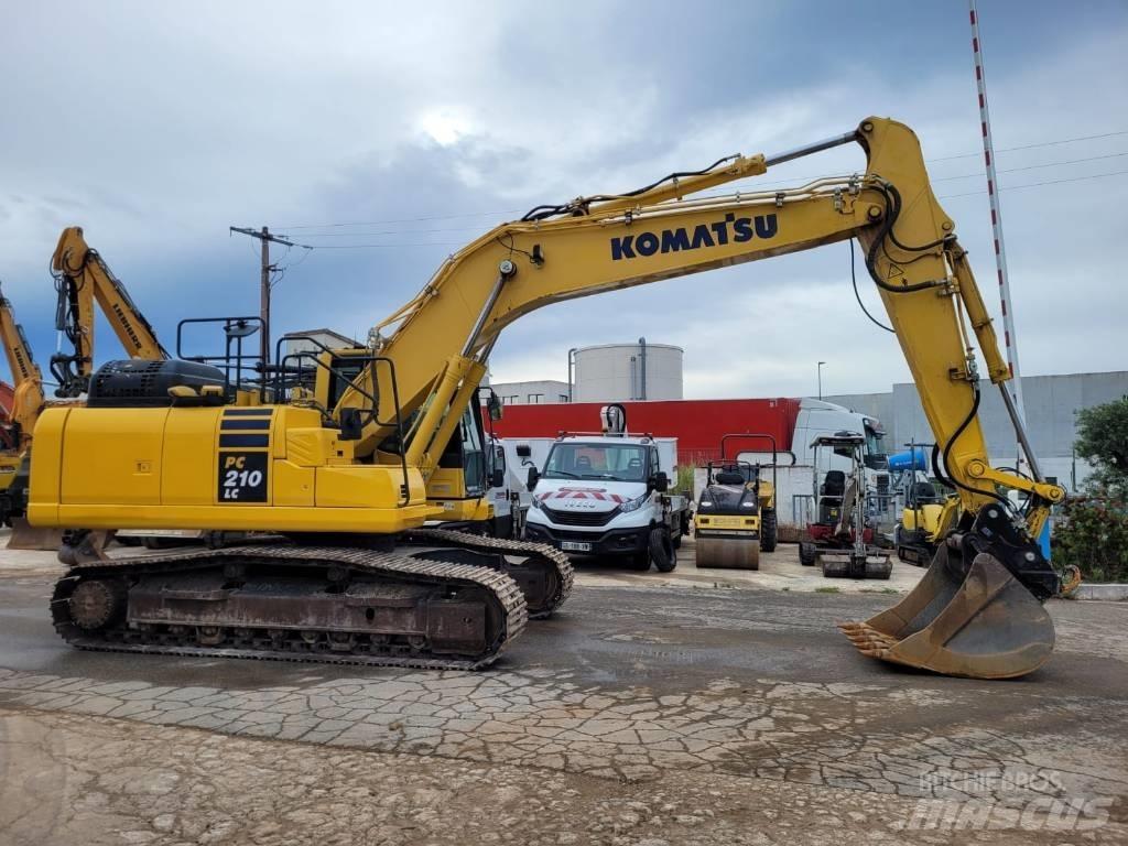 Komatsu PC 210 LC-11 大型油圧ショベル12t以上（パワーショベル・ユンボ）