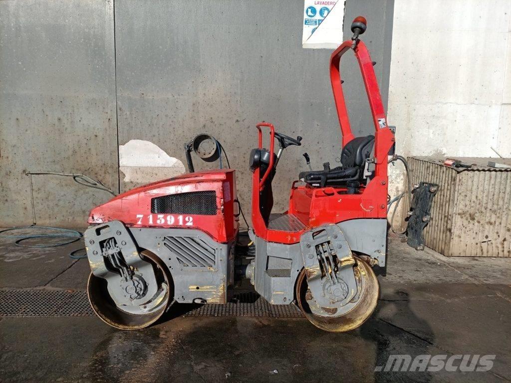 Bomag BW 100 AD-4 タンデムローラ