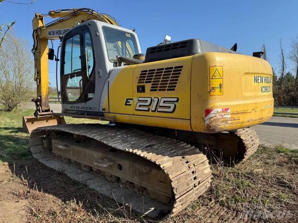 New Holland E215 大型油圧ショベル12t以上（パワーショベル・ユンボ）