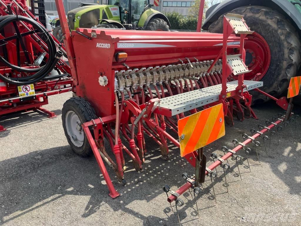Accord M DRILL PRO 種蒔き機械
