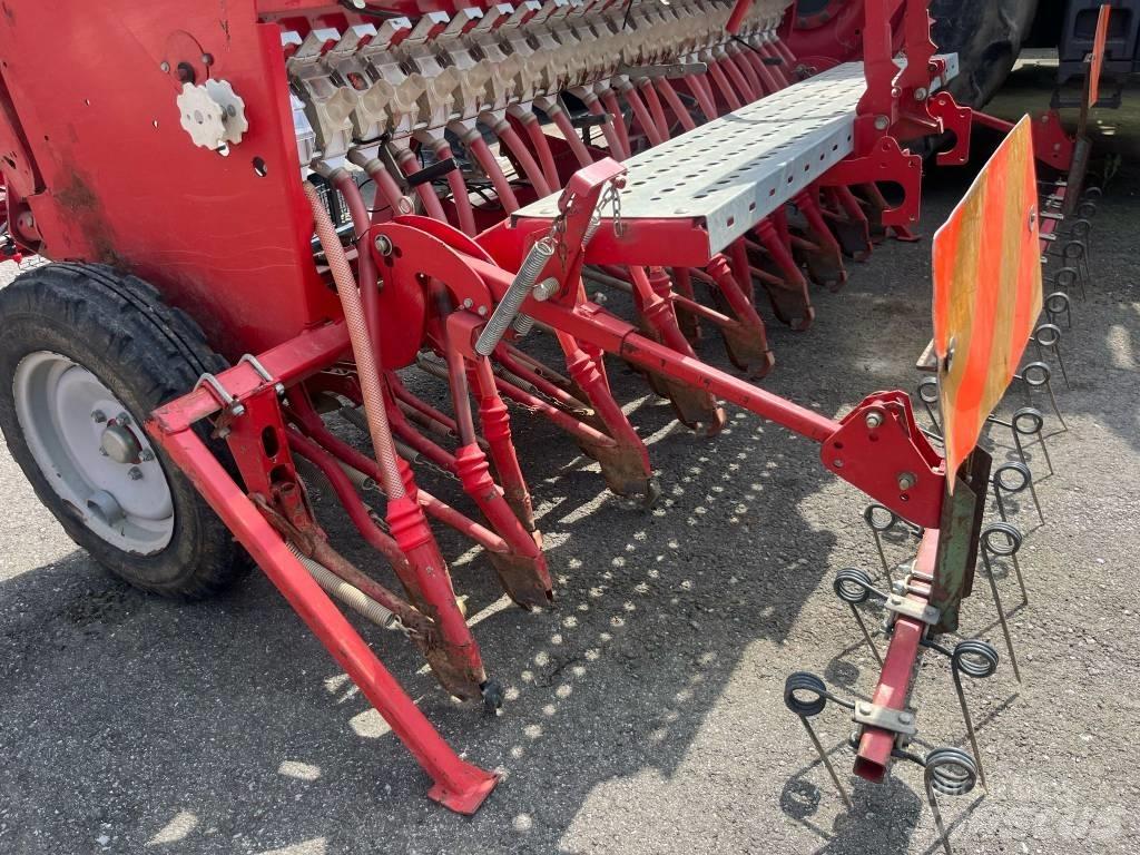 Accord M DRILL PRO 種蒔き機械