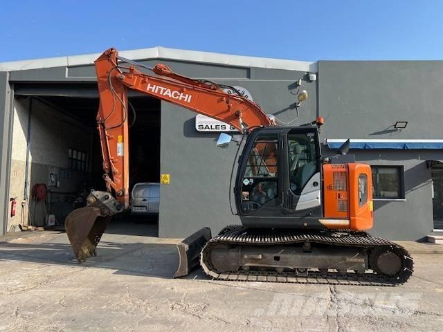 Hitachi ZX 135 US-6 大型油圧ショベル12t以上（パワーショベル・ユンボ）