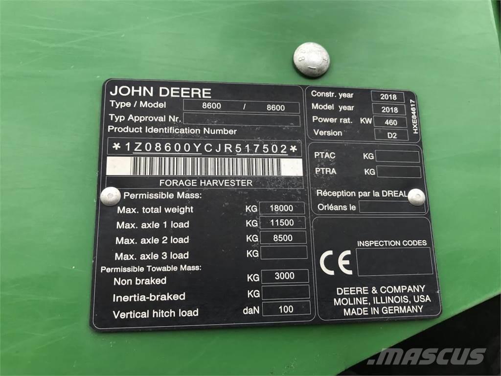 John Deere 8600 自走式フォレージハーベスター